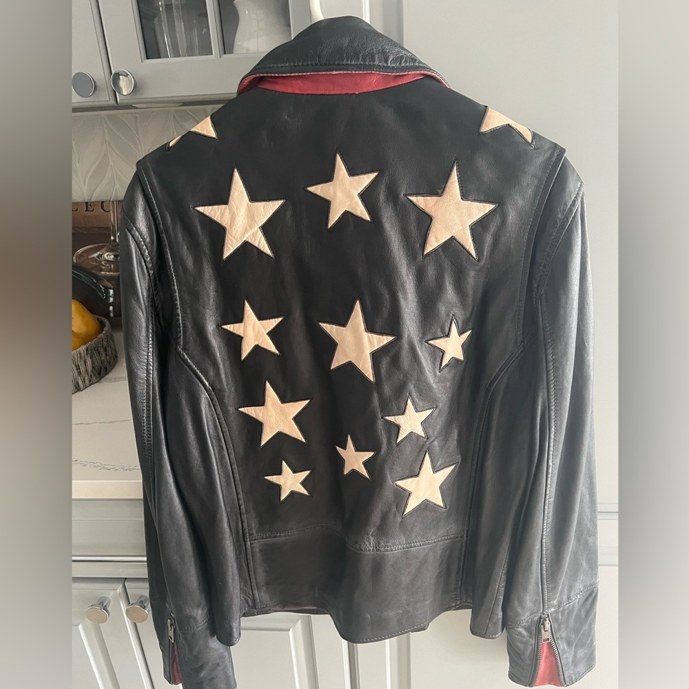 Chic Black Leather Jacket with Star Design